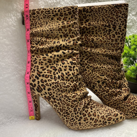 Leopard Ankle Boots/Size 8 - Picture 5 of 13